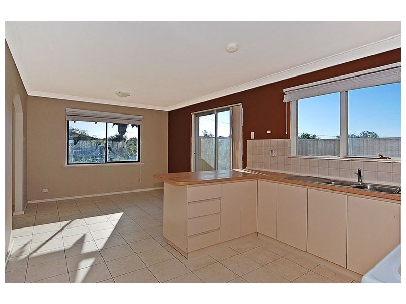 33 Mason Way, Padbury WA 6025