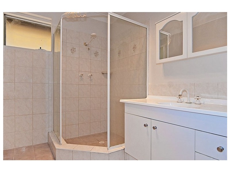 33 Mason Way, Padbury WA 6025