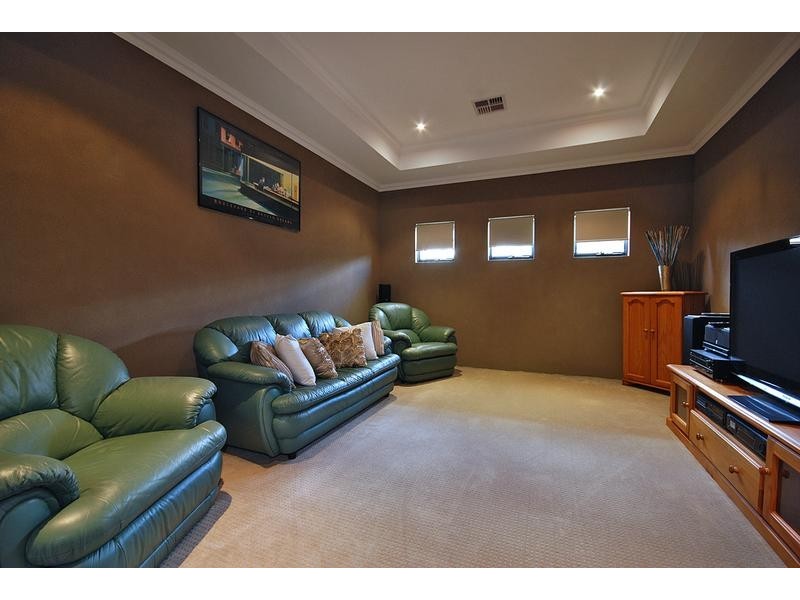 144 Ashley Road, Tapping WA 6065