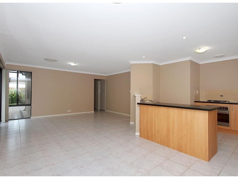 11 Brailsford Way, Butler WA 6036