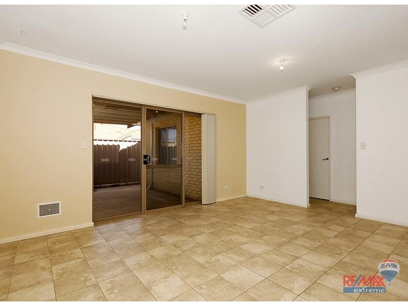 3 Chianti Court, Pearsall WA 6065