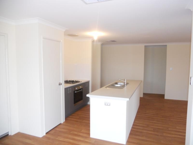 6 Bellini Gardens, Alkimos WA 6038