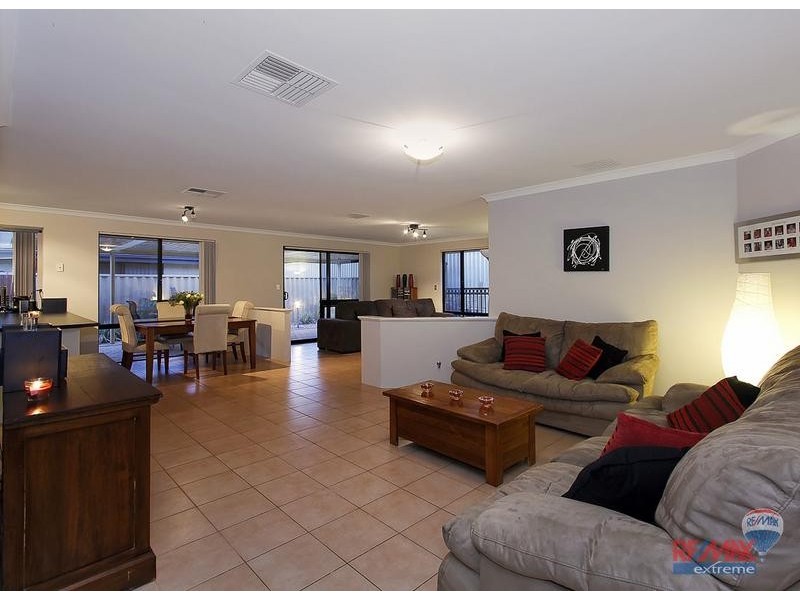 2 Neah Place, Butler WA 6036