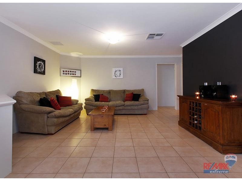 2 Neah Place, Butler WA 6036