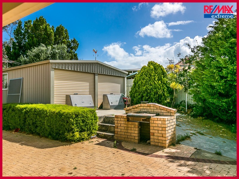 32 Pacific Way, Beldon WA 6027