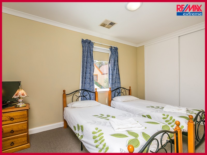 56 Spyglass Grove, Connolly WA 6027