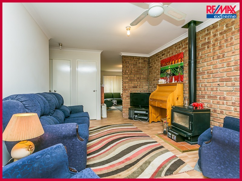 2 Telstar Place, Heathridge WA 6027