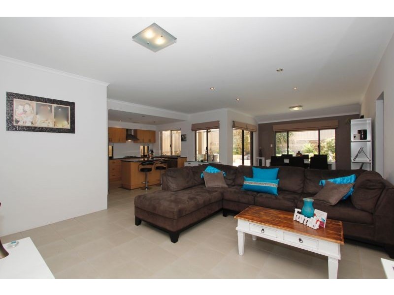 56 Sirius Ramble, Quinns Rocks WA 6030