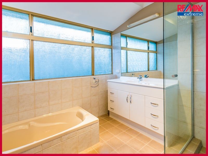 21 Transom Way, Ocean Reef WA 6027