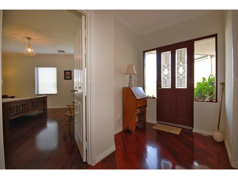 24 Litchfield Crescent, Carramar WA 6031