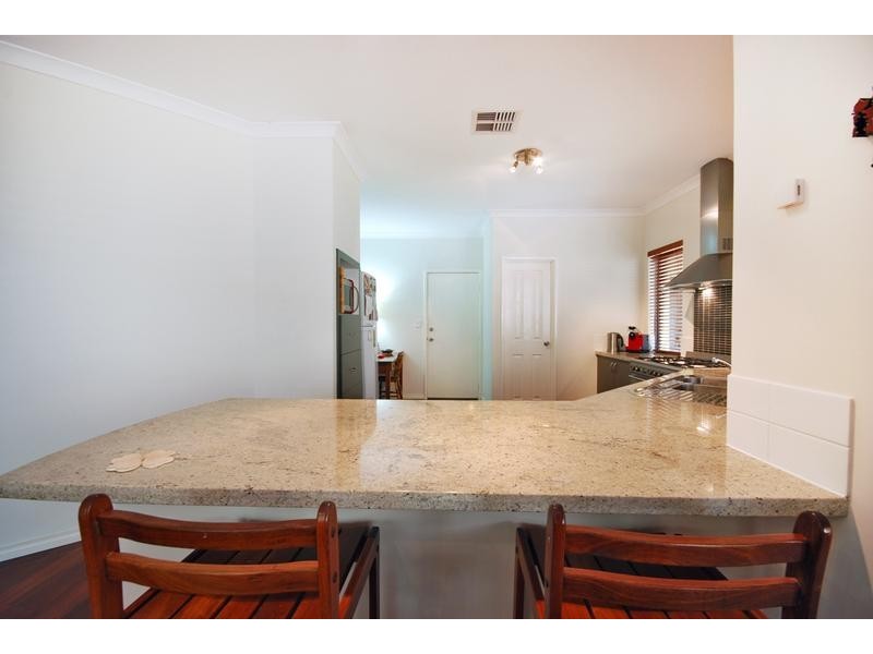 24 Litchfield Crescent, Carramar WA 6031