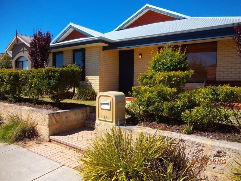 17 Carnforth Rd, Butler WA 6036