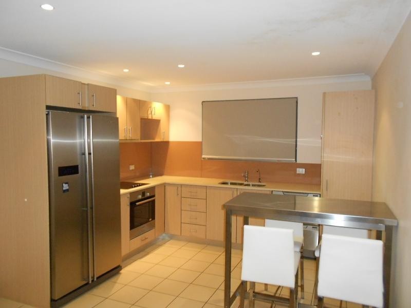 1/2 Walsh Loop, Joondalup WA 6027