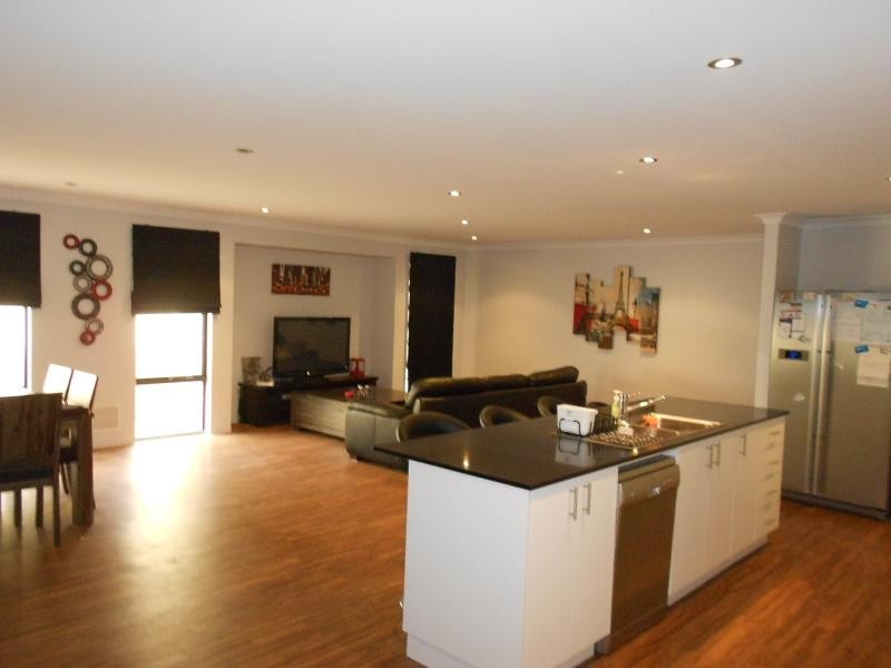 45 Broadford Ave, Butler WA 6036