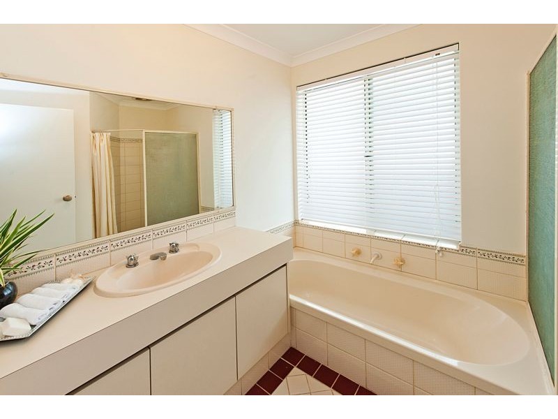 30 Curtin Road, Marangaroo WA 6064