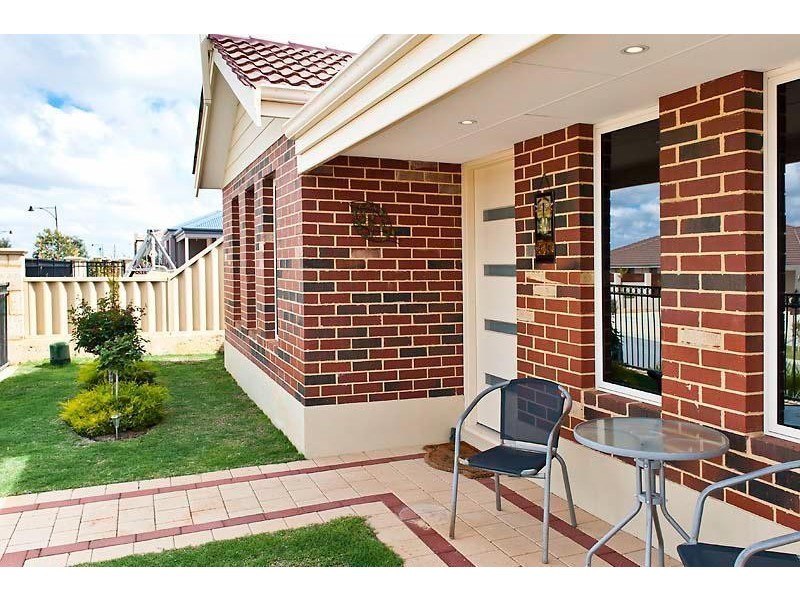 121 Rosegreen, Butler WA 6036