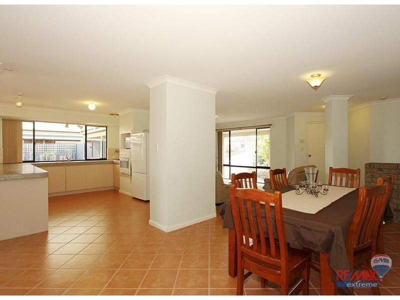 10 Mitchell Place, Two Rocks WA 6037