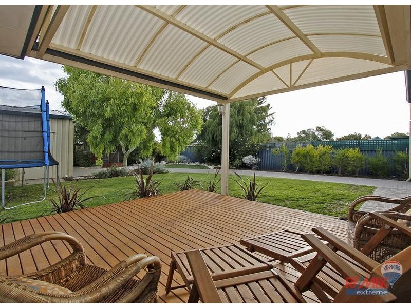 10 Mitchell Place, Two Rocks WA 6037