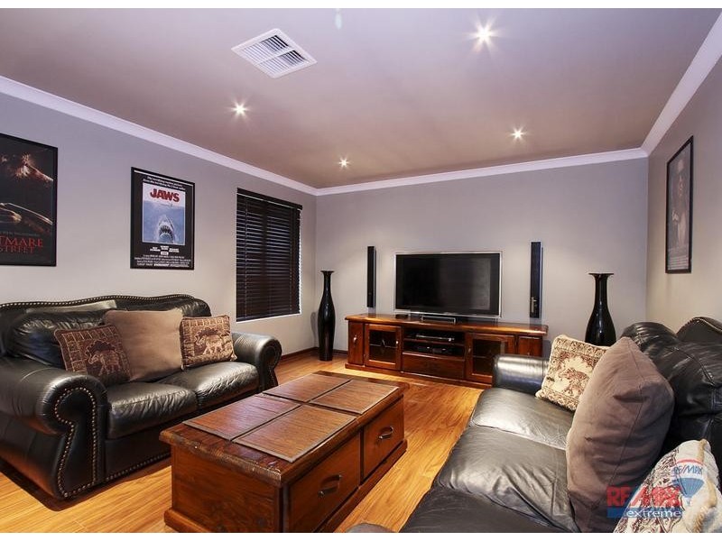 68 Camborne Parkway, Butler WA 6036