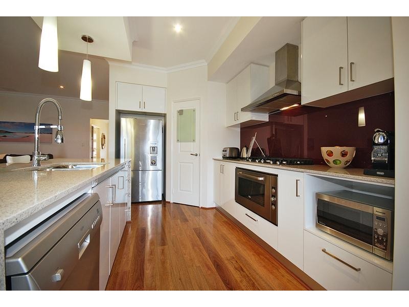 19 Coot Way, Tapping WA 6065
