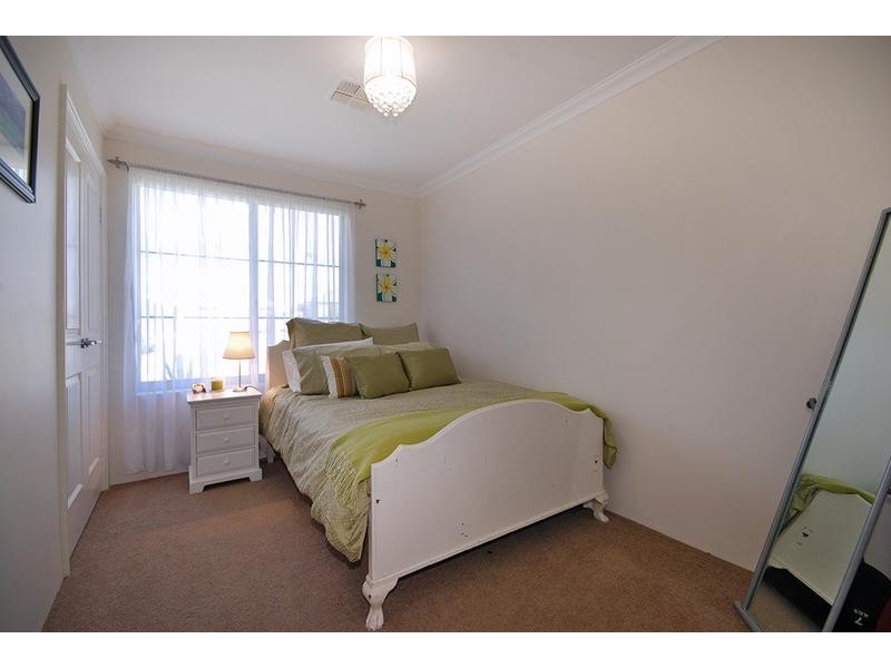 19 Coot Way, Tapping WA 6065