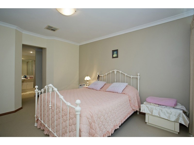 17B Charles Street, Karrinyup WA 6018