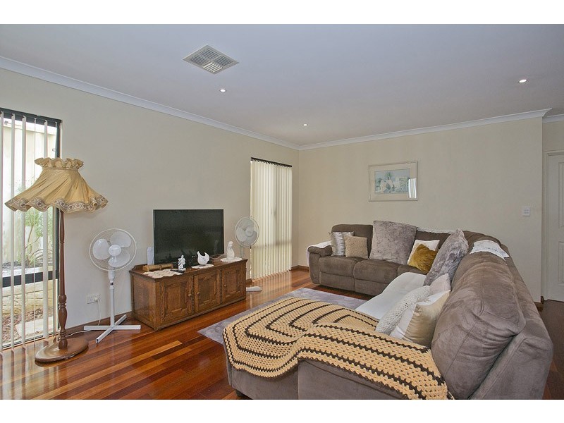 17B Charles Street, Karrinyup WA 6018