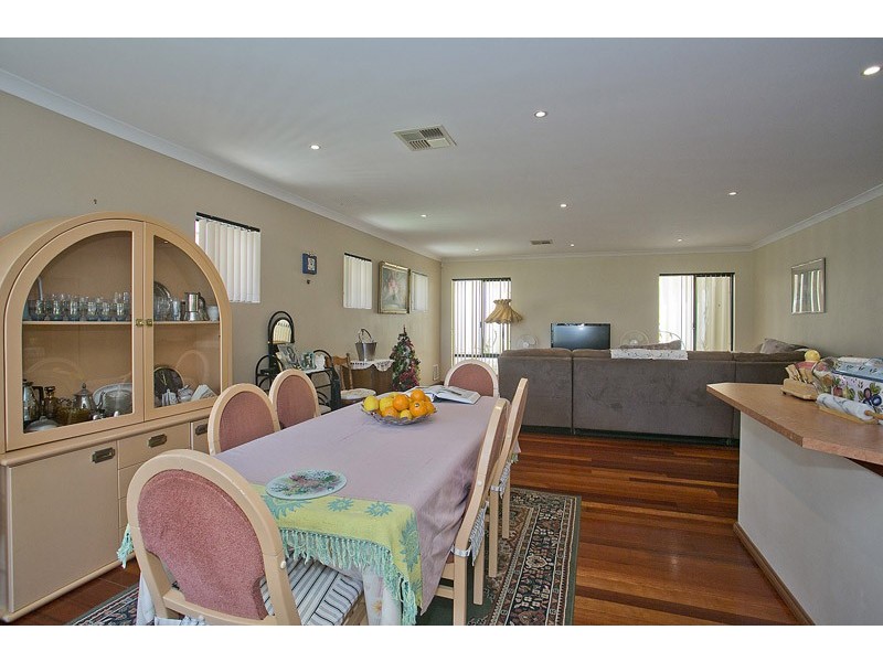 17B Charles Street, Karrinyup WA 6018