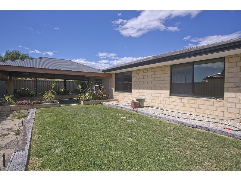19 Rosedale Vista, Hocking WA 6065