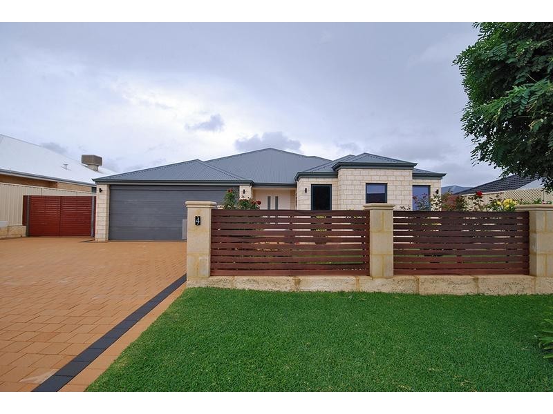 4 Coolidge Gardens, Tapping WA 6065