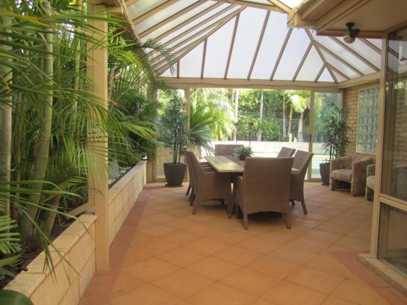 100 Flinders Avenue, Hillarys WA 6025