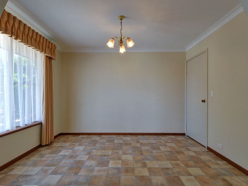 1A Merton Place, Kingsley WA 6026