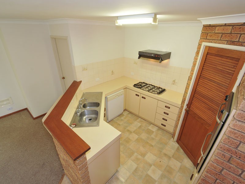 1A Merton Place, Kingsley WA 6026