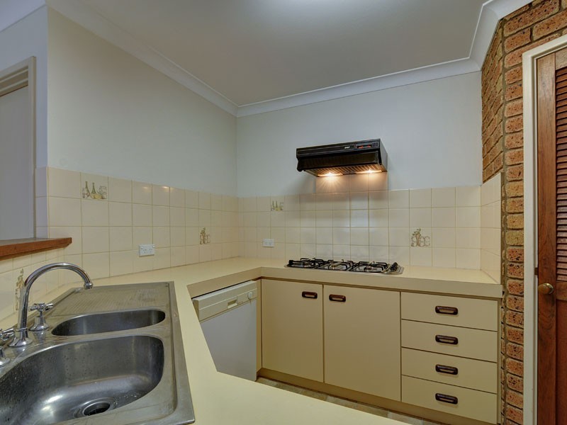 1A Merton Place, Kingsley WA 6026