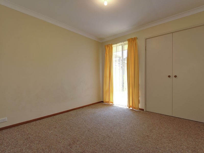 1A Merton Place, Kingsley WA 6026