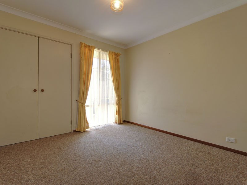 1A Merton Place, Kingsley WA 6026