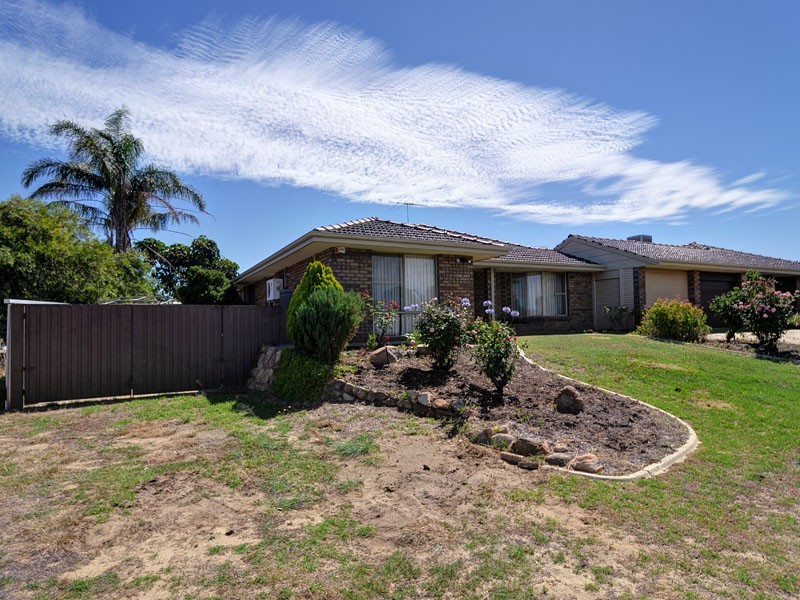 1A Merton Place, Kingsley WA 6026