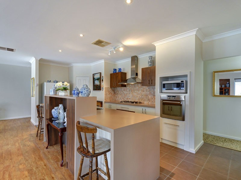 16 Higginsville Parade, Pearsall WA 6065