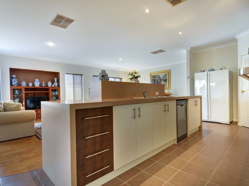 16 Higginsville Parade, Pearsall WA 6065