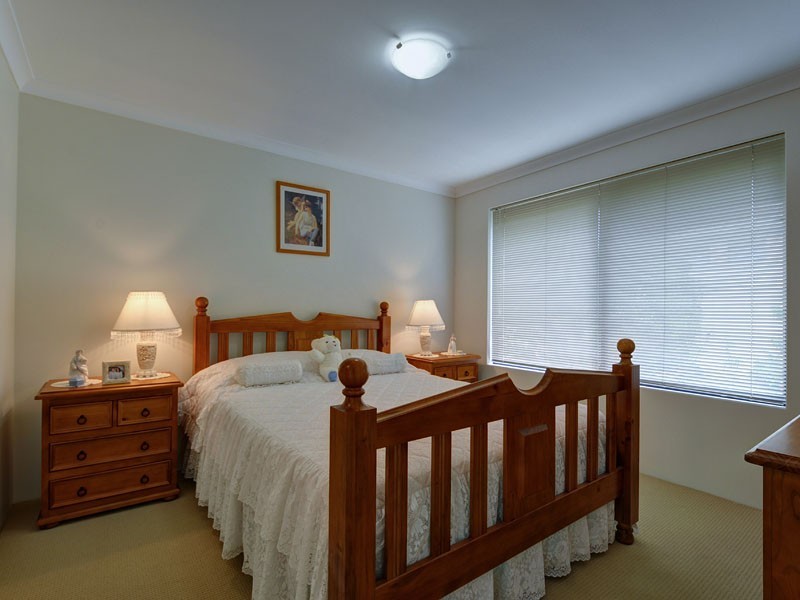 16 Higginsville Parade, Pearsall WA 6065