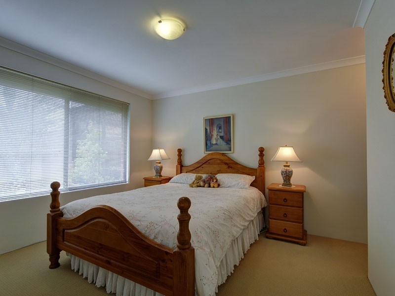 16 Higginsville Parade, Pearsall WA 6065