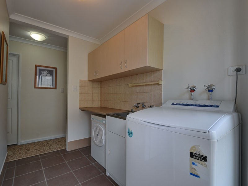 16 Higginsville Parade, Pearsall WA 6065