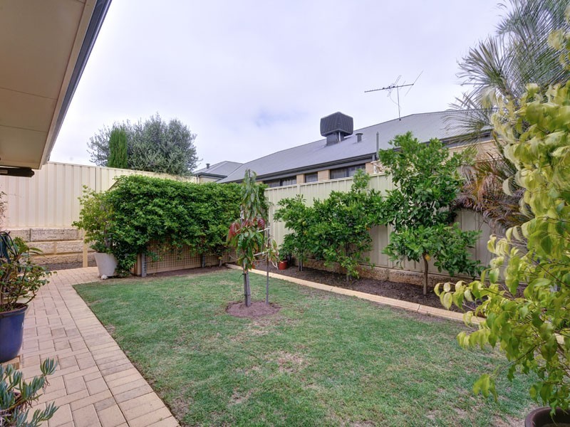 16 Higginsville Parade, Pearsall WA 6065