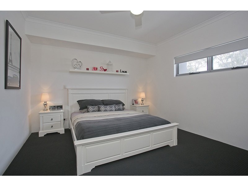 1 Voyager Link (SETTLED), Pearsall WA 6065