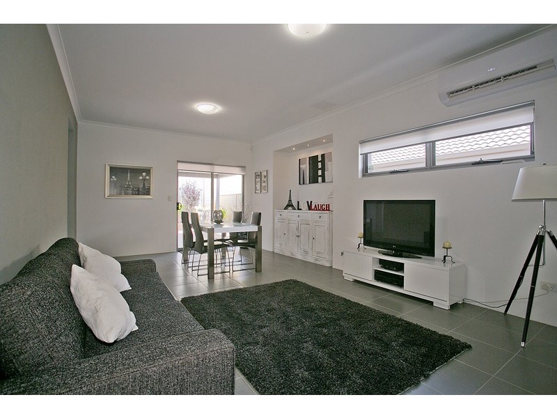 1 Voyager Link (SETTLED), Pearsall WA 6065