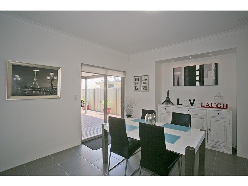 1 Voyager Link (SETTLED), Pearsall WA 6065