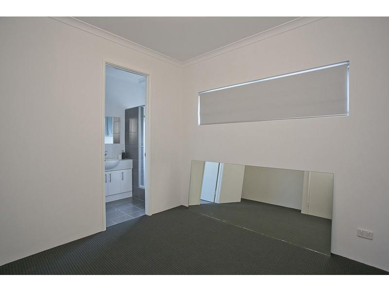 1 Voyager Link (SETTLED), Pearsall WA 6065