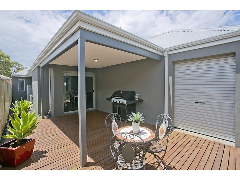 1 Voyager Link (SETTLED), Pearsall WA 6065