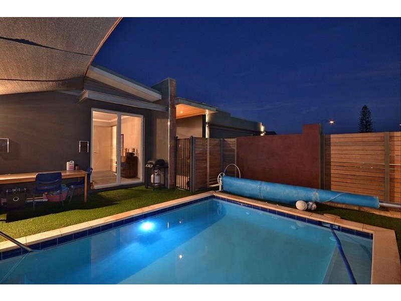 17 Belhaven Tce, Quinns Rocks WA 6030