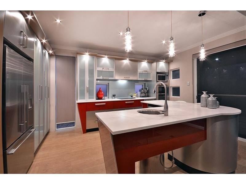 17 Belhaven Tce, Quinns Rocks WA 6030